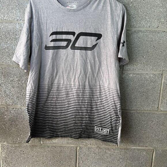 Under Armour SC Crew Neck Short Sleeve Loose Heatgear T-Shirt Gray Size Medium - Picture 1 of 3
